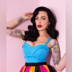 OYS No Flaws, Maneater Top in Blue